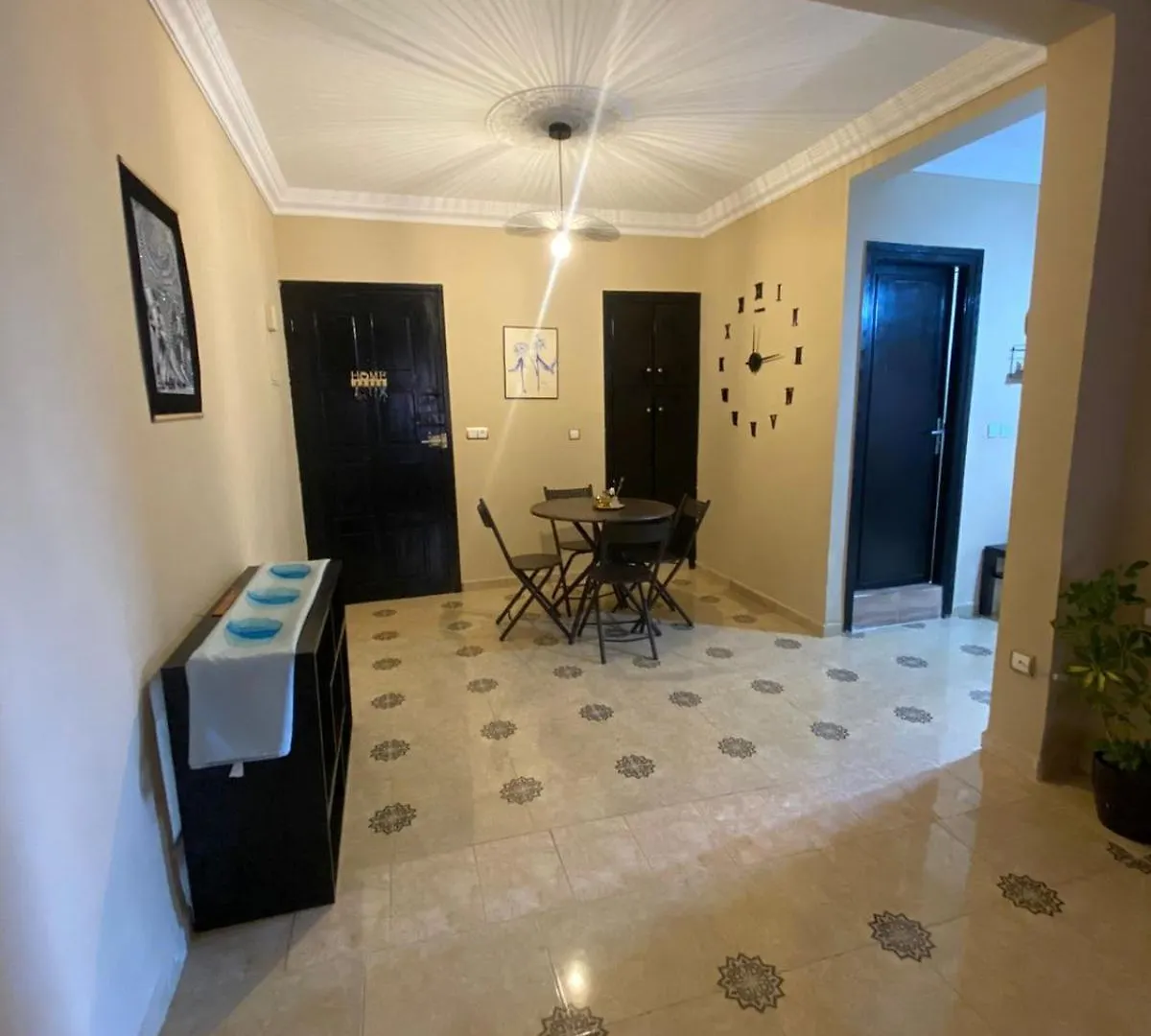 Appartement Recemment Renove Marakeş